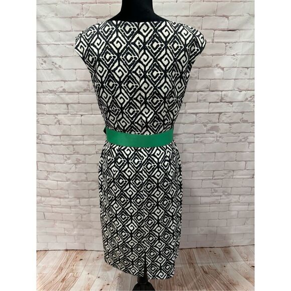Dressbarn black and white pattern belted dress polyester size 10 - Picture 6 of 10